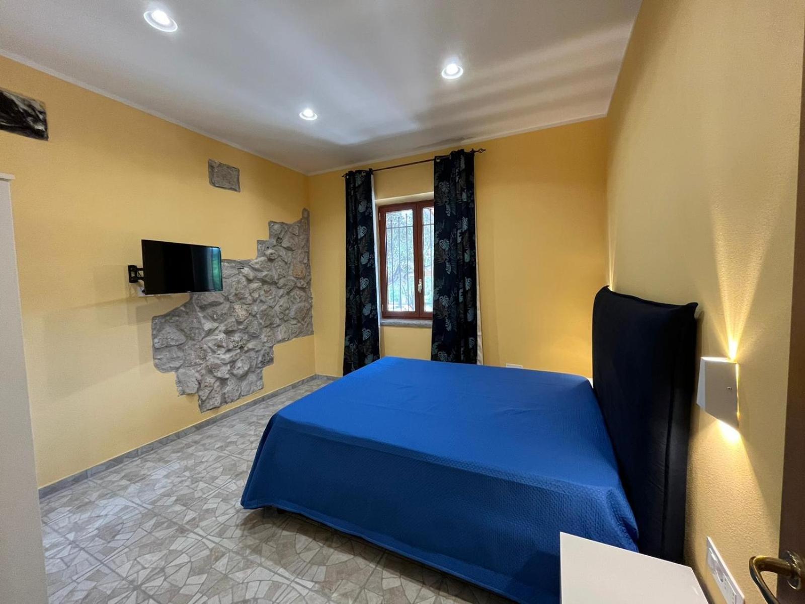 Domus Arco Apartment *