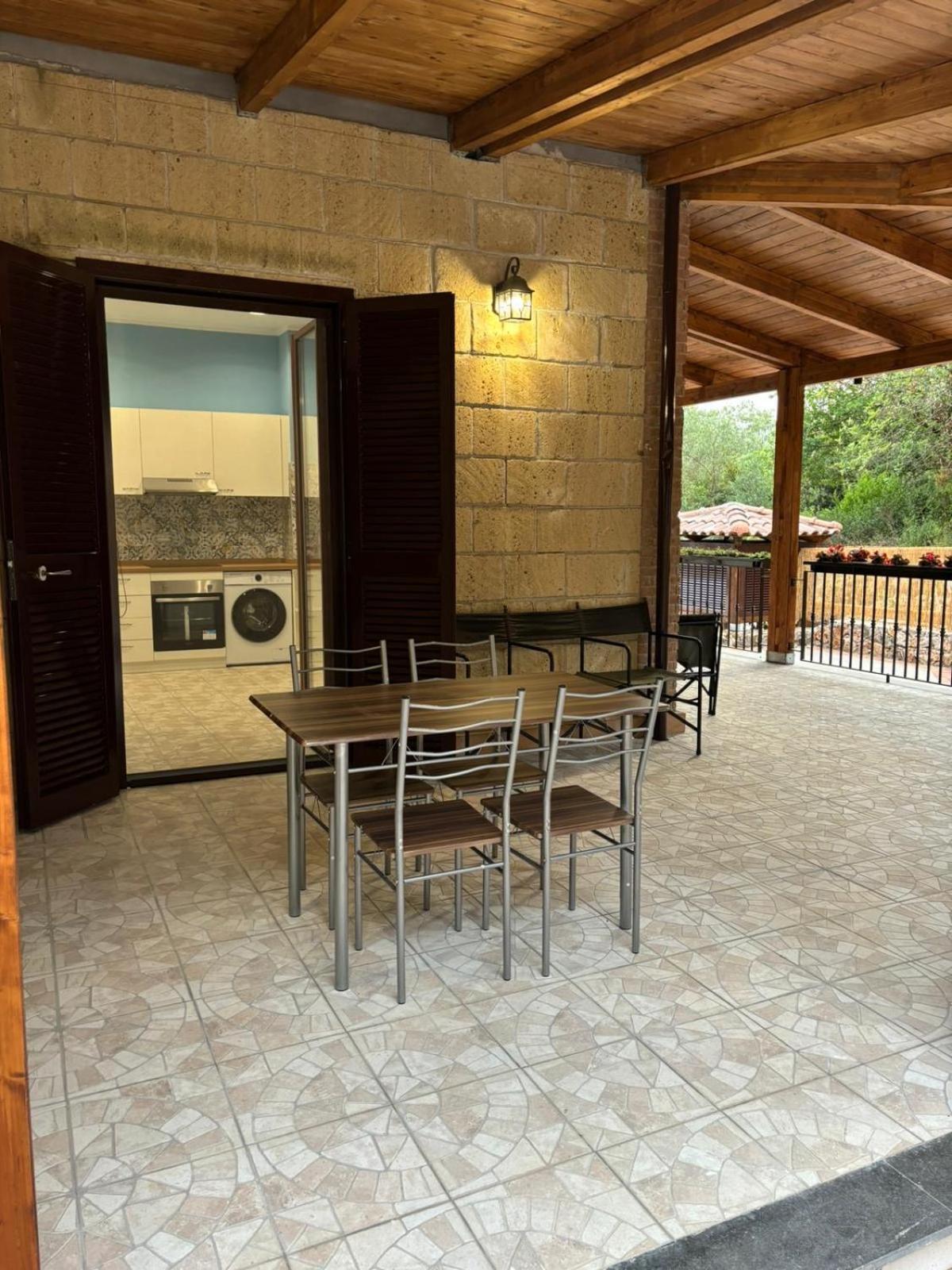 Domus Arco Apartment Itri